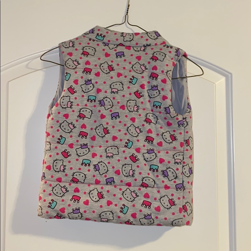 Hello Kitty Vest - Picture 2 of 2